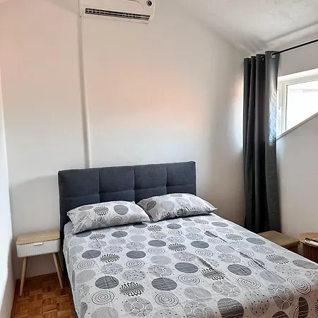 Penzion Smjestaj Mm *